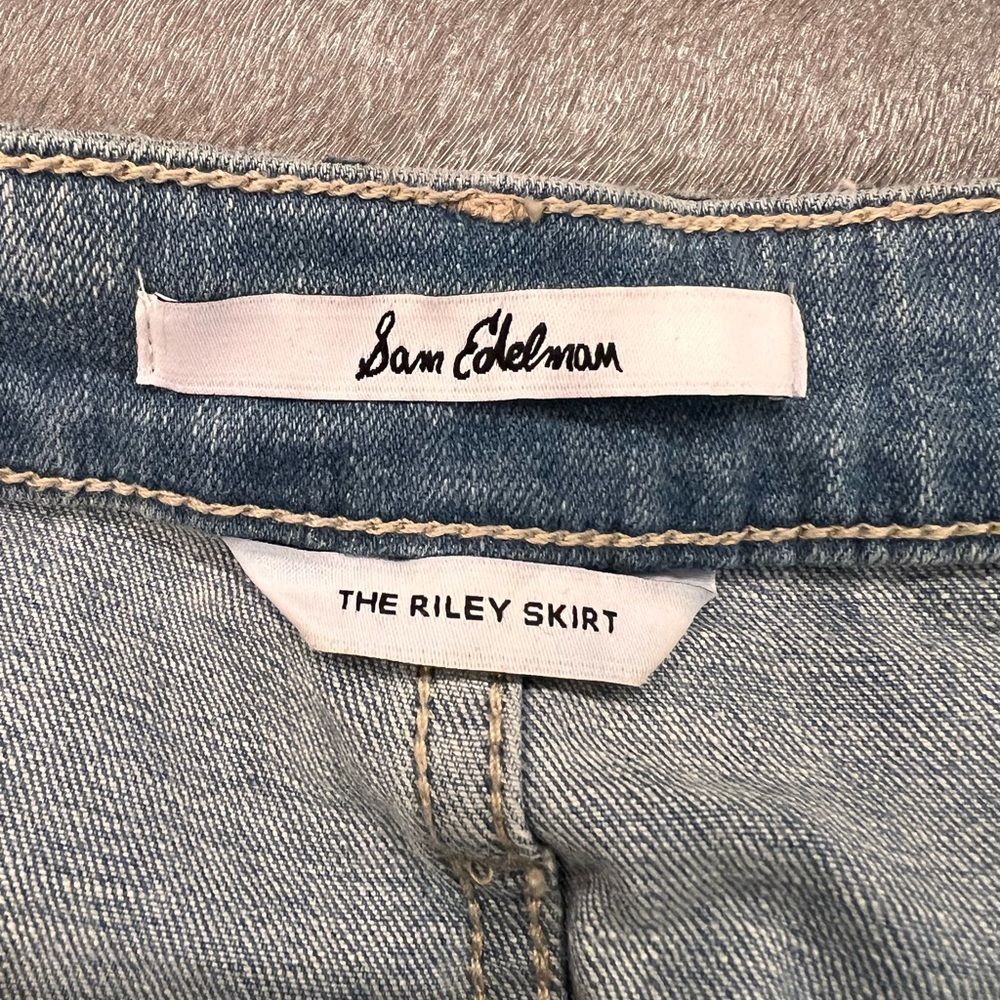 Sam Edelman The Riley Denim Skirt. Size 28 - Picture 9 of 14